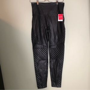 NWT SPANX Quilted Faux Leather Legging Black Sz L